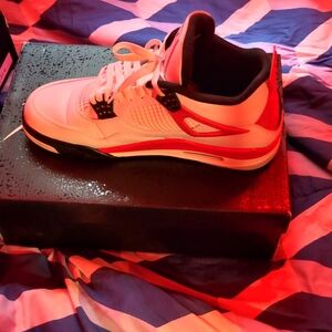 Jordan 4s